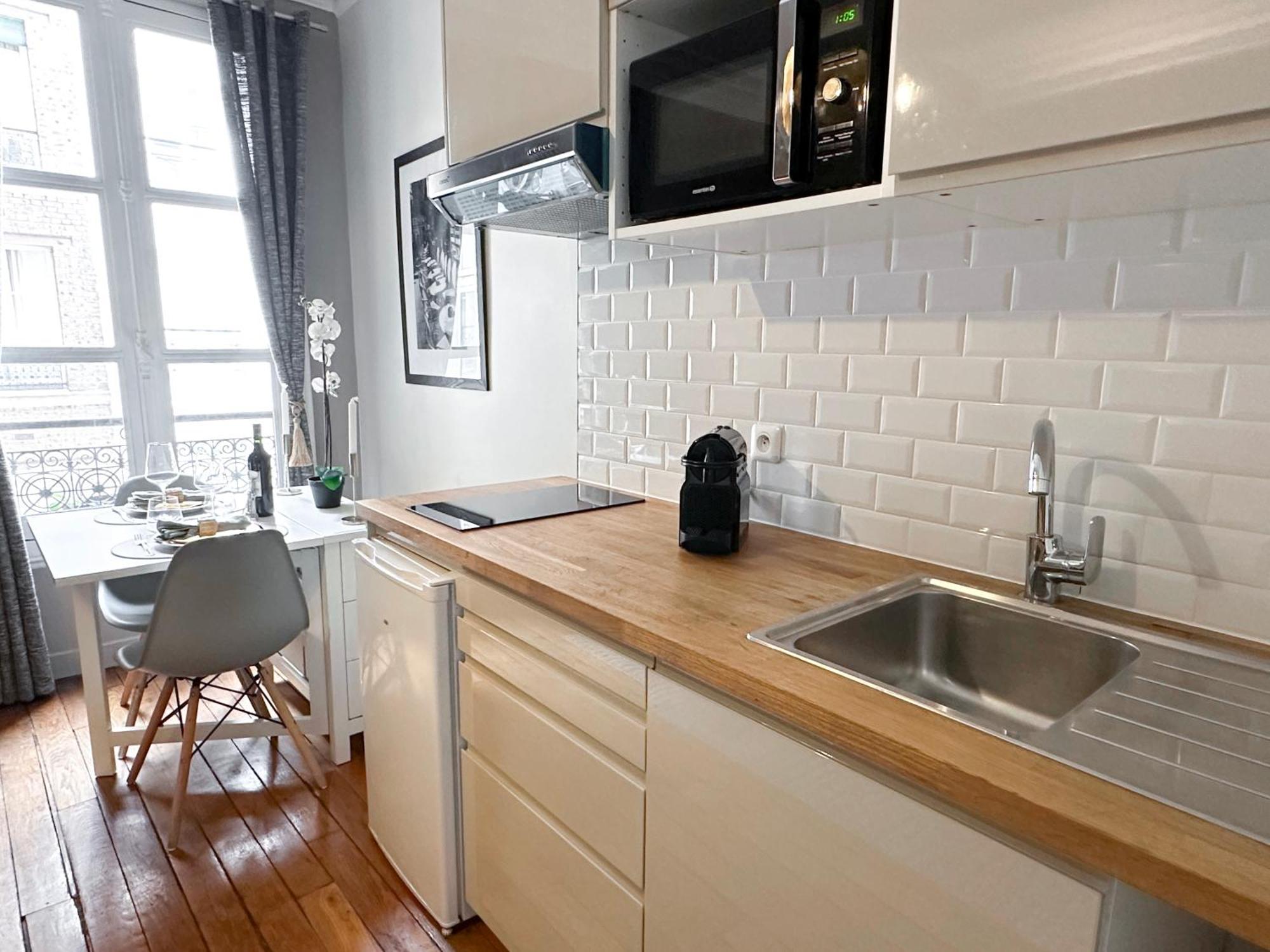 Unique Flat Near Louvre & Palais Royal Appartement Parijs